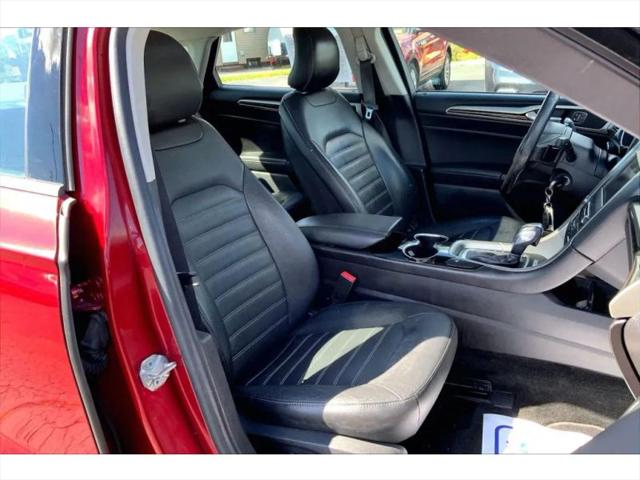 2016 Ford Fusion SE