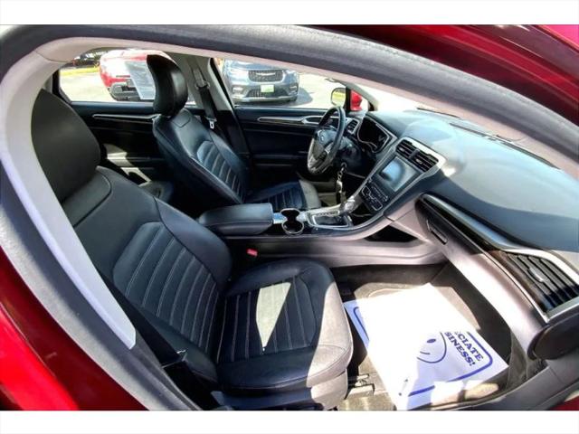 2016 Ford Fusion SE