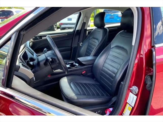 2016 Ford Fusion SE