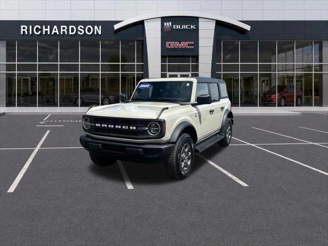 2025 Ford Bronco Big Bend for sale in Midland, MI