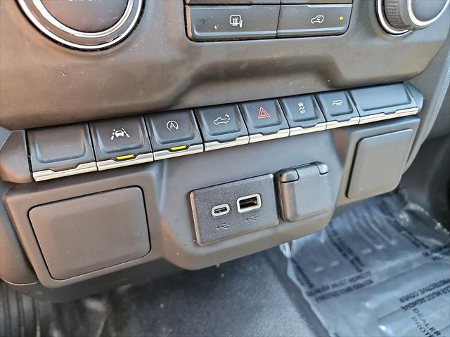 2022 Chevrolet Silverado 1500 2WD Regular Cab Long Bed WT