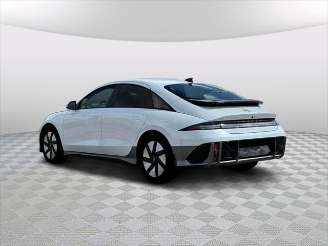 2025 Hyundai IONIQ 6 SE