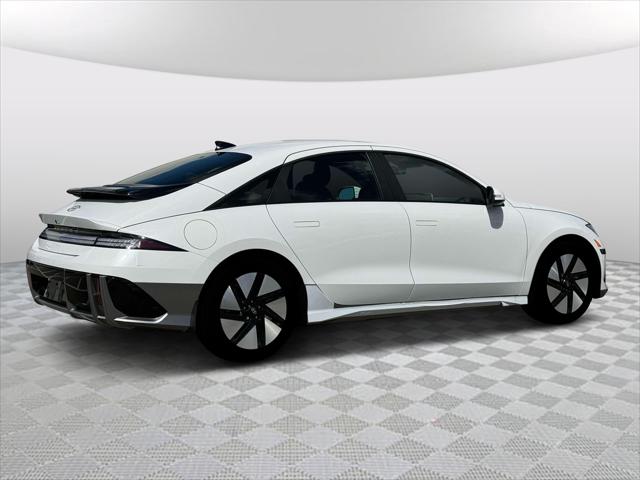 2025 Hyundai IONIQ 6 SE