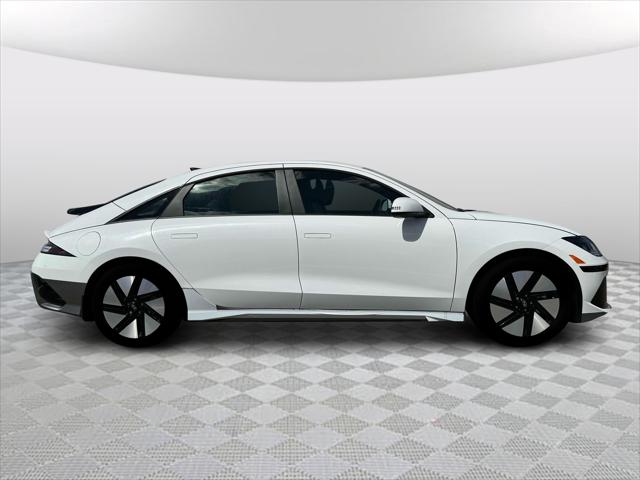 2025 Hyundai IONIQ 6 SE
