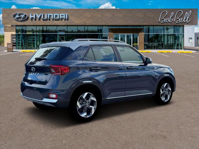 2026 Hyundai Venue SEL w/Two-Tone Roof