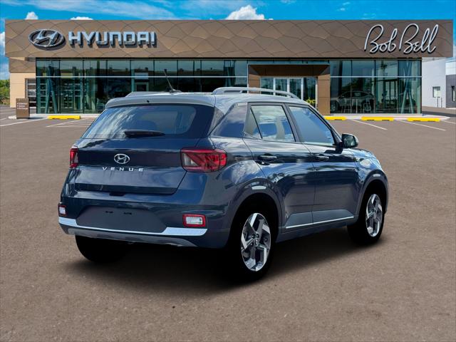 2026 Hyundai Venue SEL w/Two-Tone Roof