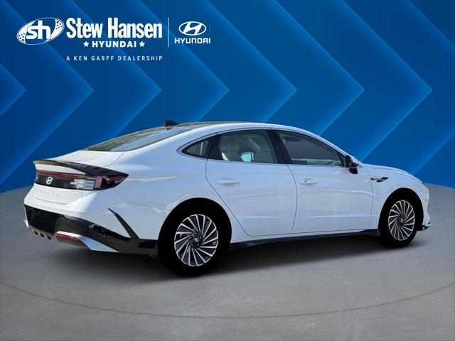 2026 Hyundai Sonata Hybrid SEL