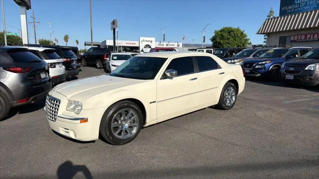 2007 Chrysler 300 Base for sale in Fresno, CA