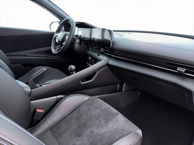 2026 Hyundai Elantra Base