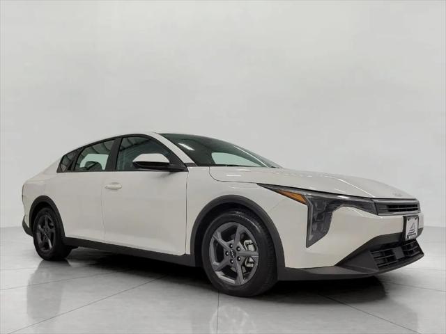 2025 Kia K4 LXS for sale in Manitowoc, WI
