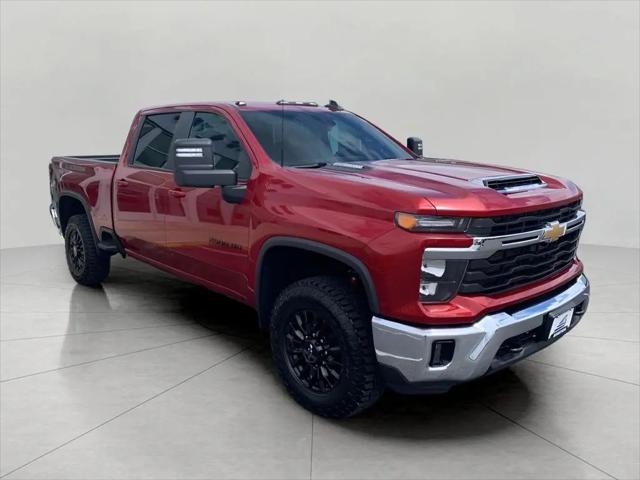 2024 Chevrolet Silverado 2500HD 4WD Crew Cab Standard Bed LT for sale in Green Bay, WI