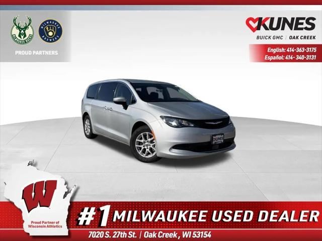 2023 Chrysler Voyager LX for sale in Oak Creek, WI