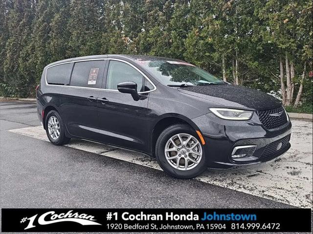 2023 Chrysler Pacifica Touring L for sale in Johnstown, PA