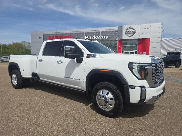 2025 GMC Sierra 3500HD Crew Cab, Long Bed, Denali DRW, 4WD for sale near Dover, OH