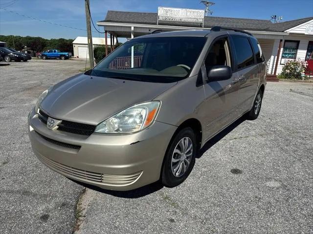 2004 Toyota Sienna LE for sale in Laurens, SC