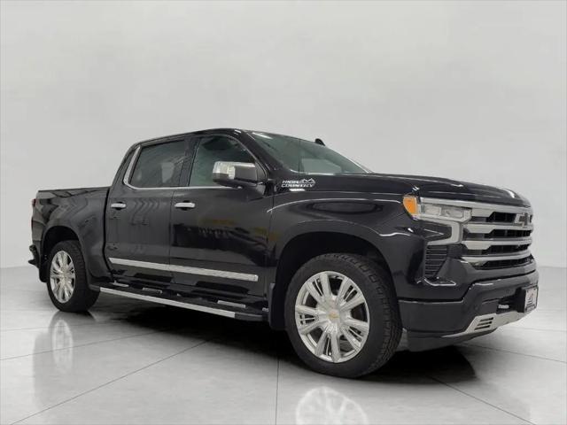 2023 Chevrolet Silverado 1500 4WD Crew Cab Short Bed High Country for sale in Neenah, WI