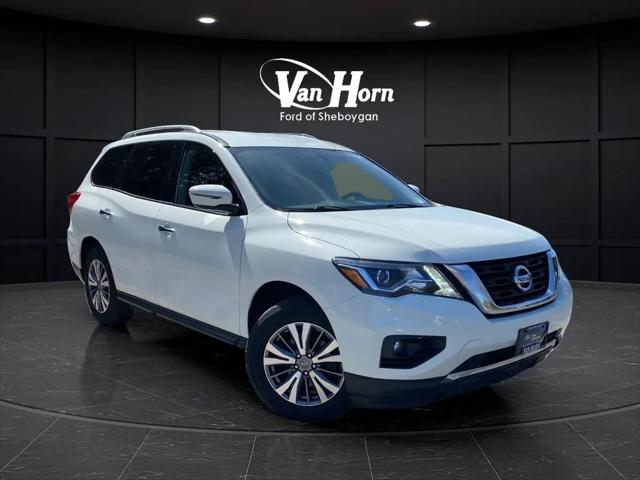 2020 Nissan Pathfinder SV 4WD for sale in Sheboygan, WI