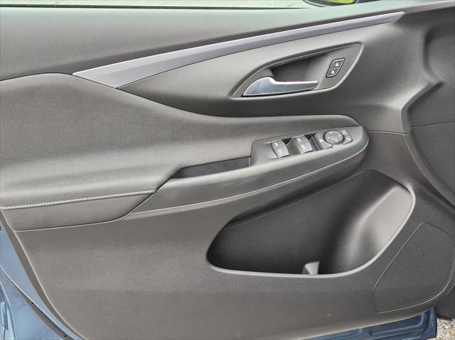 2026 Buick NV Preferred FWD