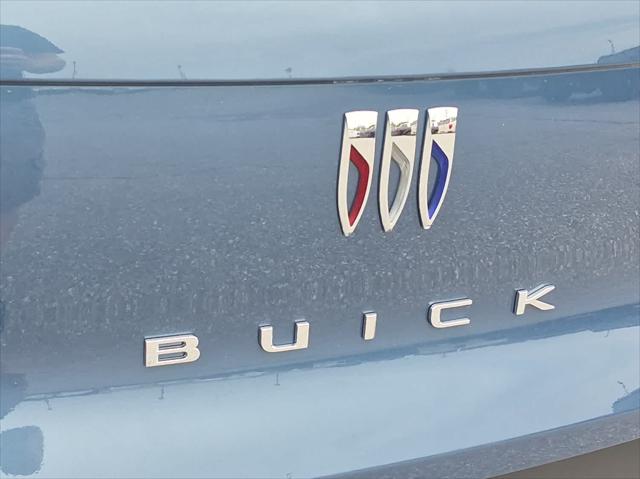 2026 Buick NV Preferred FWD