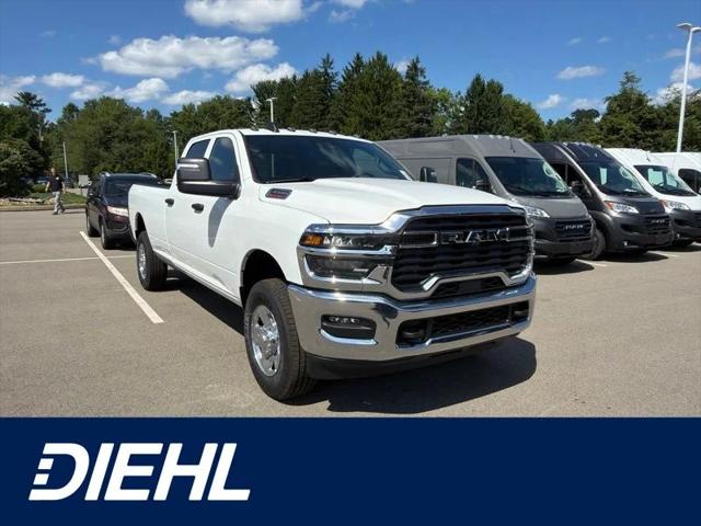 2026 RAM Ram 3500 RAM 3500 TRADESMAN CREW CAB 4X4 8 BOX