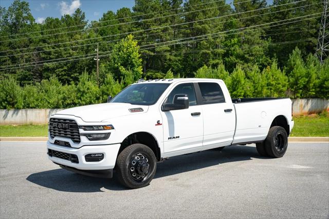 2026 RAM 3500 RAM 3500 BIG HORN CREW CAB 4X4 8 BOX