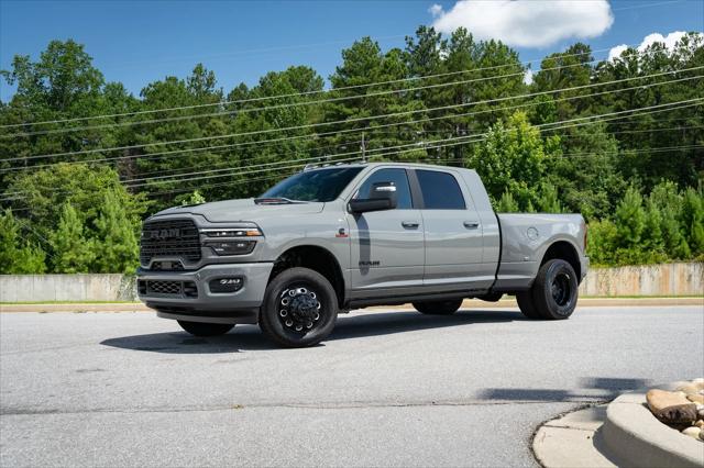 2026 RAM Ram 3500 RAM 3500 LARAMIE MEGA CAB 4X4 64 BOX