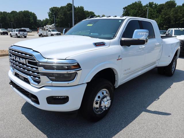 2026 RAM 3500 RAM 3500 LIMITED MEGA CAB 4X4 64 BOX