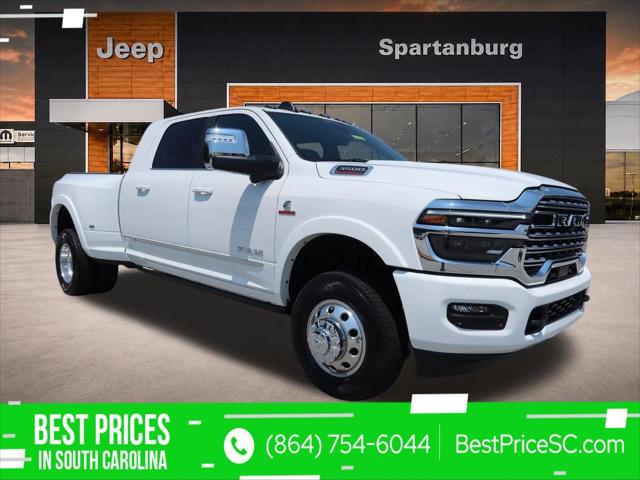 2026 RAM 3500 RAM 3500 LIMITED MEGA CAB 4X4 64 BOX