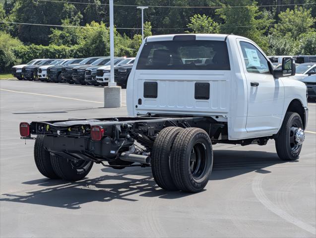2026 RAM 3500 Chassis RAM 3500 TRADESMAN CHASSIS REGULAR CAB 4X4 60 CA