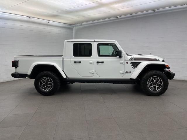 2026 Jeep Gladiator GLADIATOR SHADOW OPS 4X4
