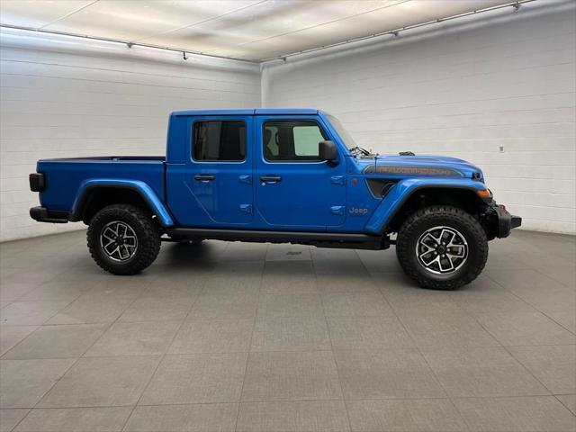 2026 Jeep Gladiator GLADIATOR SHADOW OPS 4X4 2026 Jeep Gladiator GLADIATOR SHADOW OPS 4X4