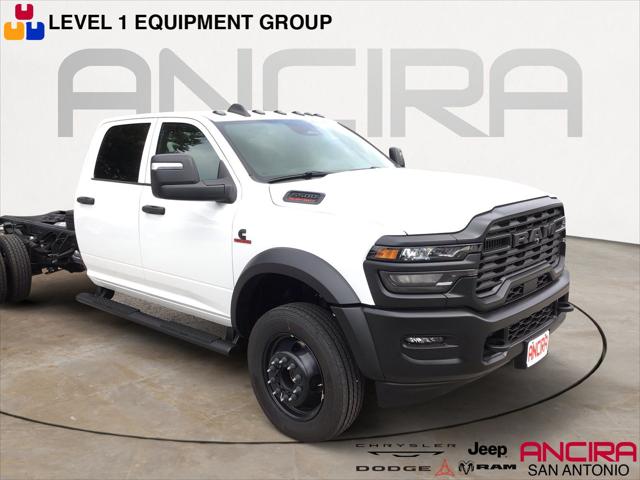 2026 RAM 5500 Chassis RAM 5500 TRADESMAN CHASSIS CREW CAB 4X4 84 CA