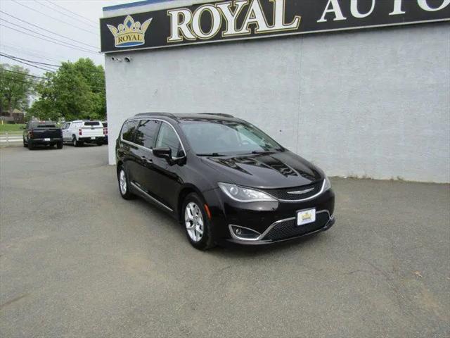 2017 Chrysler Pacifica Touring-L for sale in Haddon Township, NJ