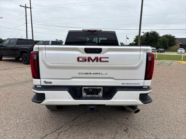 2025 GMC Sierra 2500HD 4WD Crew Cab Standard Bed Denali