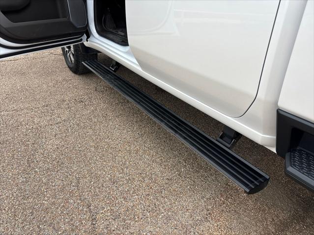 2025 GMC Sierra 2500HD 4WD Crew Cab Standard Bed Denali