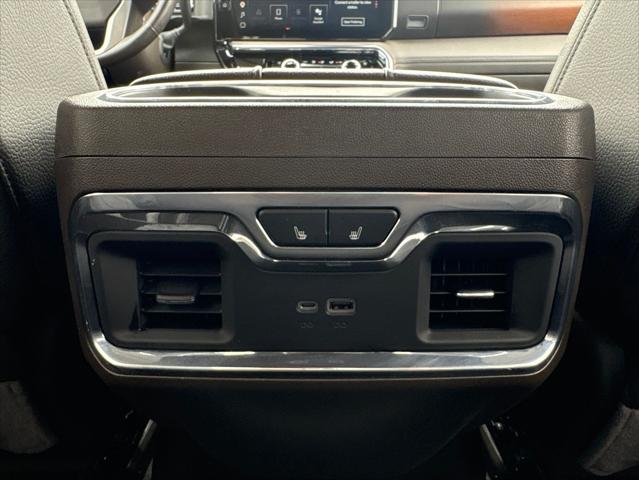 2025 GMC Sierra 2500HD 4WD Crew Cab Standard Bed Denali