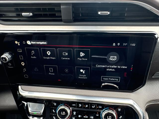 2025 GMC Sierra 2500HD 4WD Crew Cab Standard Bed Denali