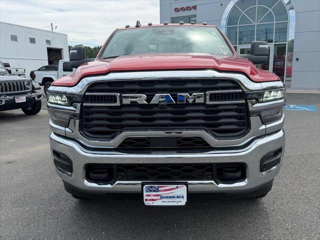 2026 RAM Ram 3500 RAM 3500 TRADESMAN CREW CAB 4X4 8 BOX
