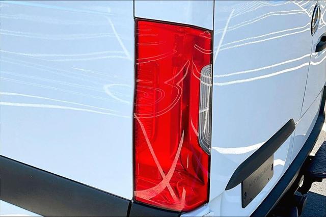 2021 Mercedes-Benz Sprinter 3500 High Roof I4