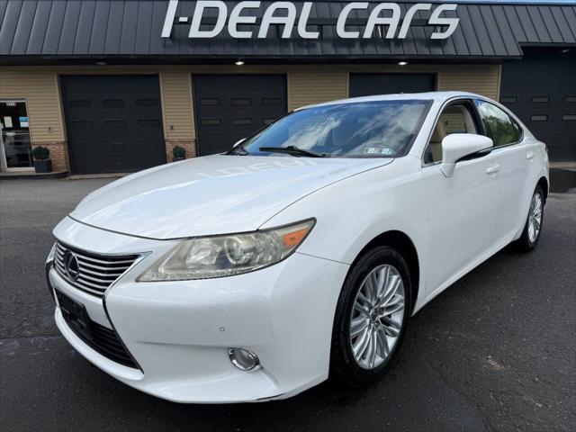 2013 Lexus ES 350 Base 4dr Sedan for sale in Harrisburg, PA