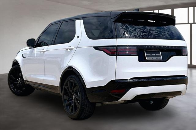 2025 Land Rover Discovery P300 Dynamic SE