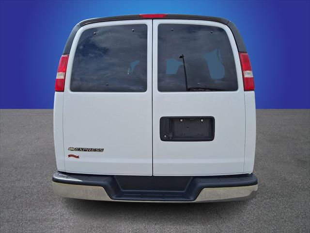 2019 Chevrolet Express LT