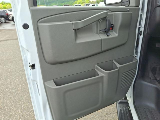 2019 Chevrolet Express LT