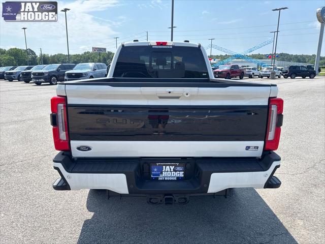 2025 Ford F-250 Platinum