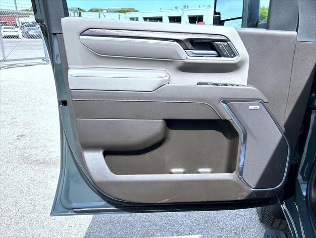 2026 Chevrolet Silverado 2500HD Crew Cab, Standard Bed, LTZ, 4WD