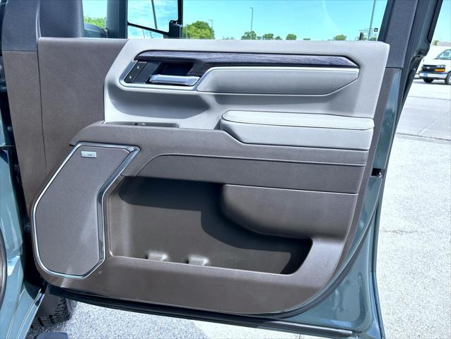 2026 Chevrolet Silverado 2500HD Crew Cab, Standard Bed, LTZ, 4WD