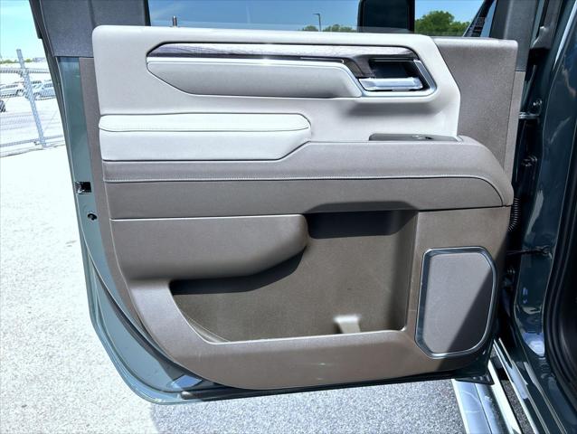 2026 Chevrolet Silverado 2500HD Crew Cab, Standard Bed, LTZ, 4WD