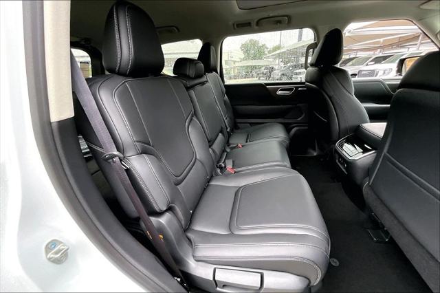 2026 INFINITI QX80 PURE