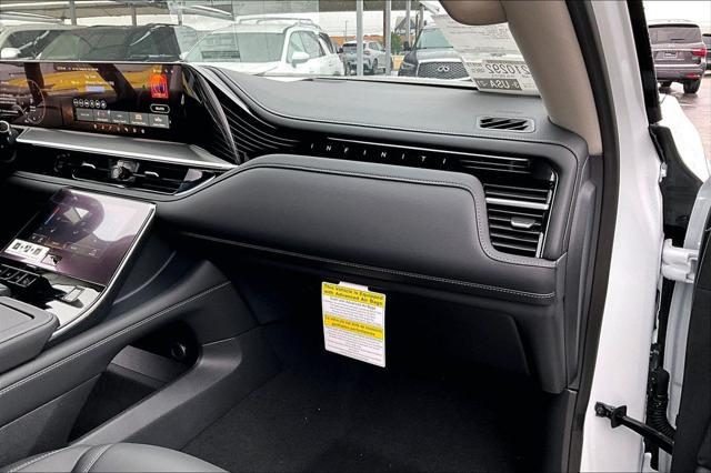 2026 INFINITI QX80 PURE