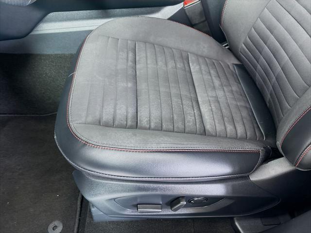 Used 2025 Ford Explorer ST-Line For Sale in Olive Branch, MS